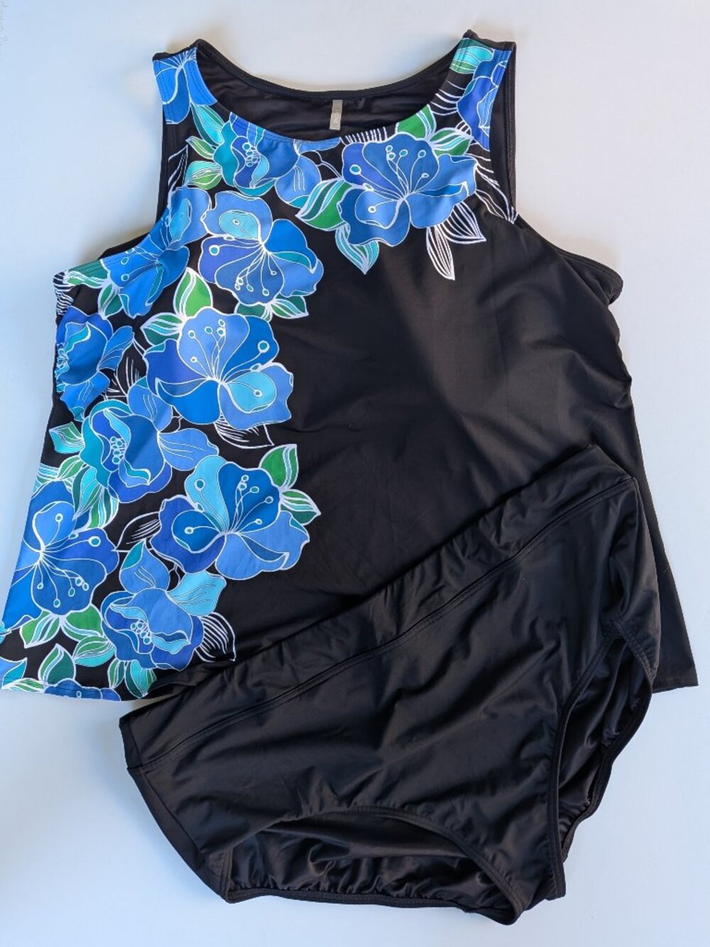 Lands End Womens Black Blue Tropical Tankini Swimsuit - Size 26W